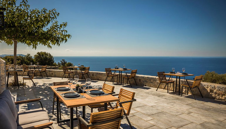 4* Aria Estate Suites & Spa - Μάνη