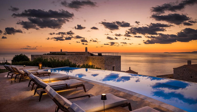 4* Aria Estate Suites & Spa - Μάνη