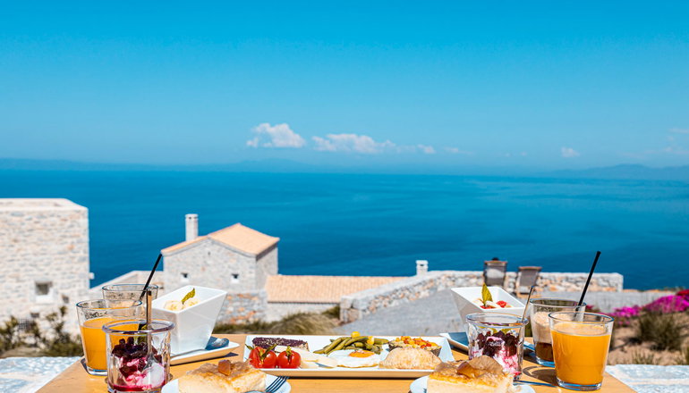 4* Aria Estate Suites & Spa - Μάνη