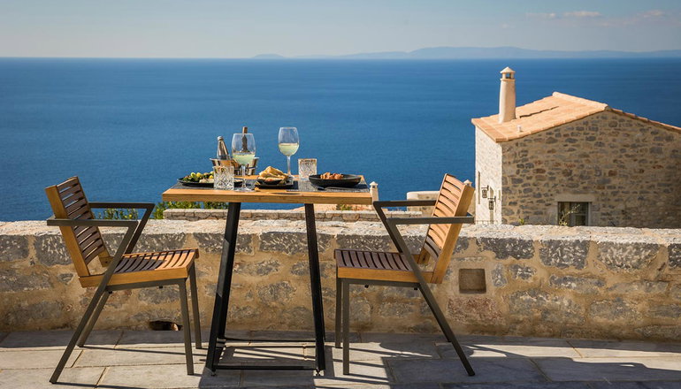 4* Aria Estate Suites & Spa - Μάνη