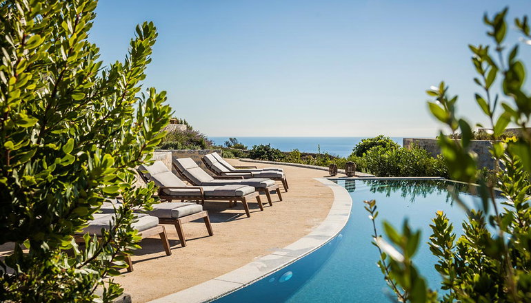 4* Aria Estate Suites & Spa - Μάνη