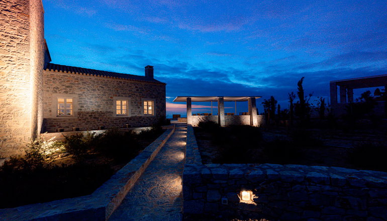 4* Aria Estate Suites & Spa - Μάνη