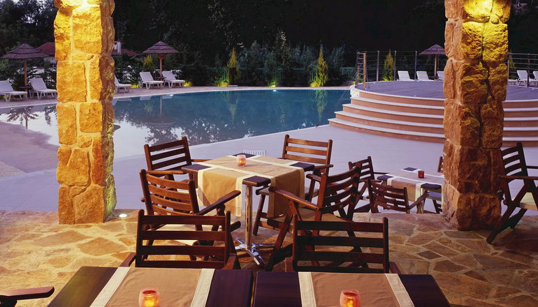 4* Ariti Grand Hotel