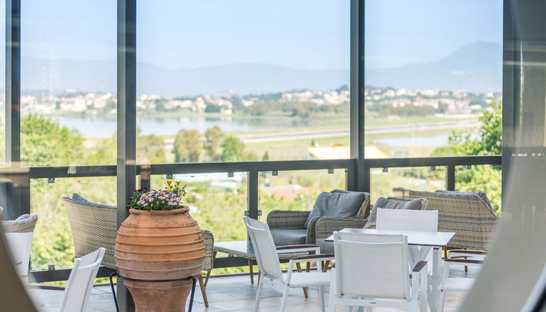 4* Ariti Grand Hotel
