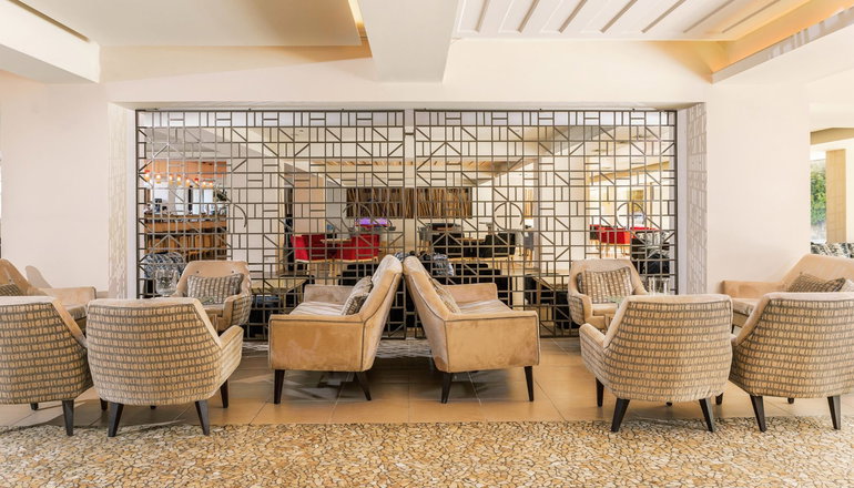 4* Ariti Grand Hotel