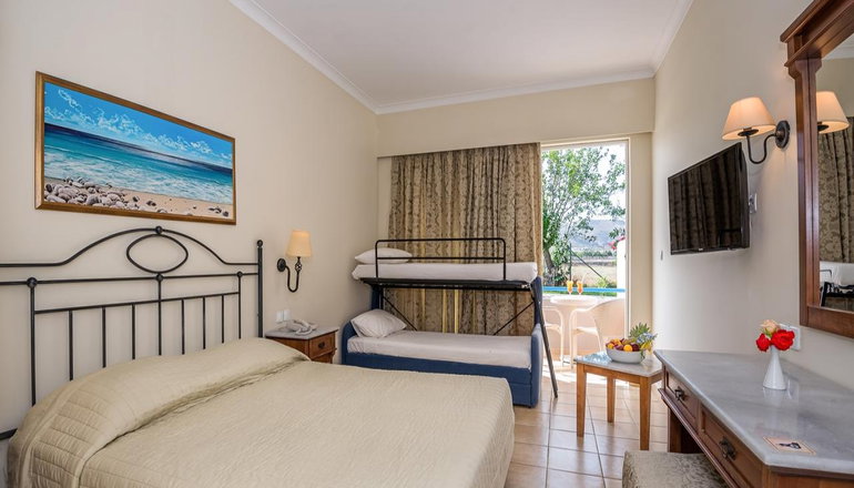 4* Asteras Resort