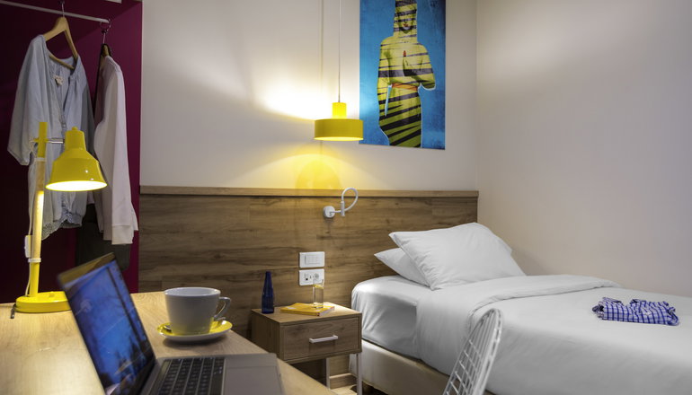 4* Ibis Styles Athens Routes