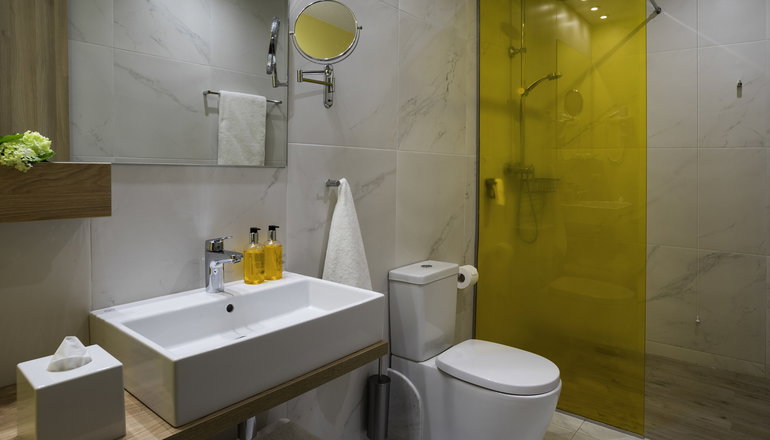 4* Ibis Styles Athens Routes