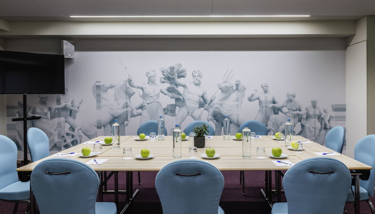 4* Ibis Styles Athens Routes