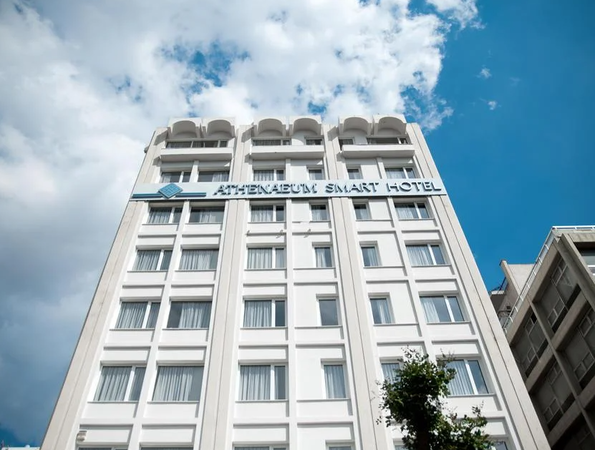 4* Athenaum Smart Hotel