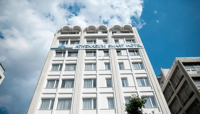 4* Athenaum Smart Hotel