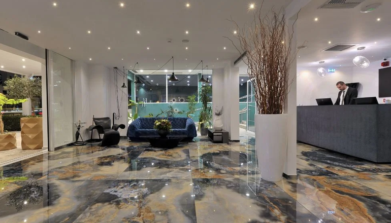 4* Athenaum Smart Hotel