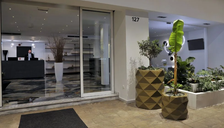 4* Athenaum Smart Hotel