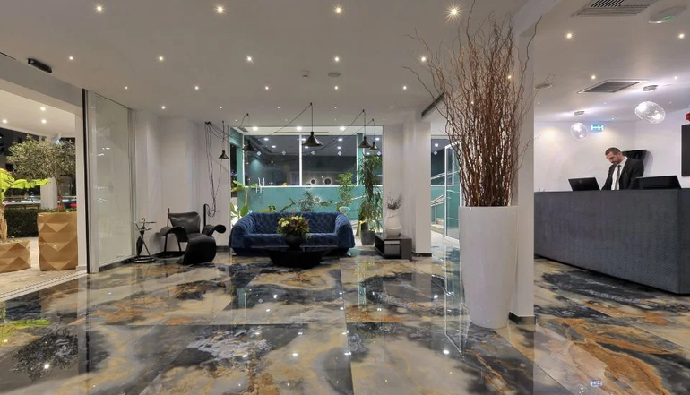 4* Athenaum Smart Hotel