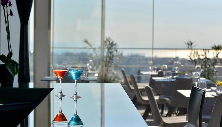 4* Athenaum Smart Hotel
