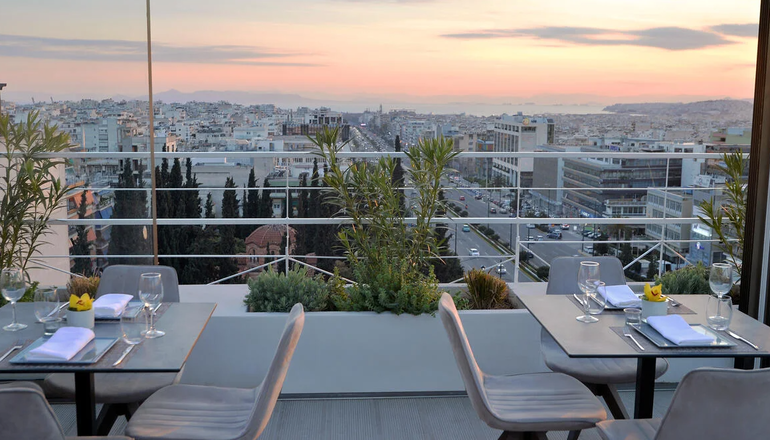 4* Athenaum Smart Hotel