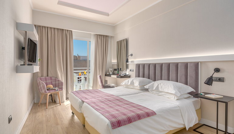 4* Athens Cypria Hotel