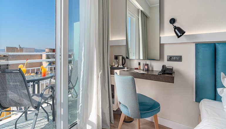 4* Athens Cypria Hotel