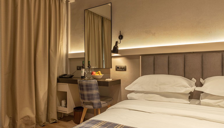 4* Athens Cypria Hotel