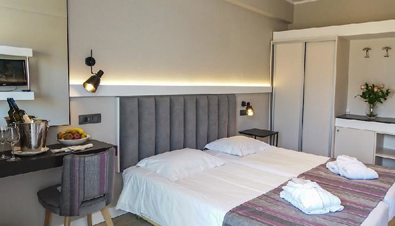 4* Athens Cypria Hotel