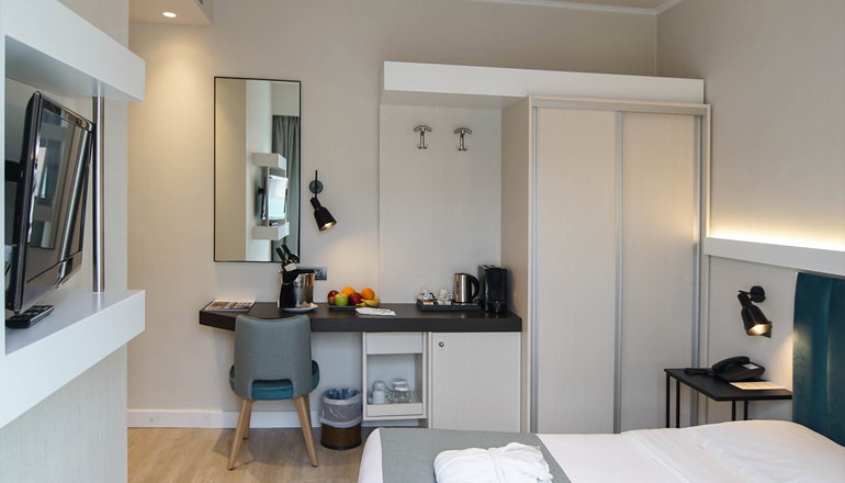 4* Athens Cypria Hotel