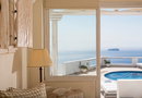 4* Athermi Suites Santorini