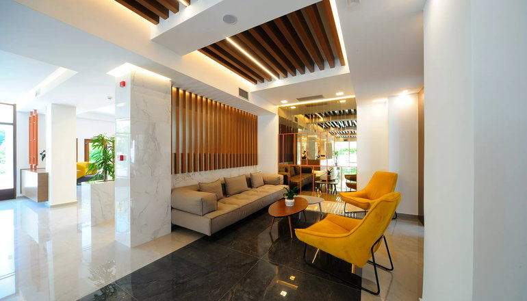 4* Atrium Ambiance Hotel