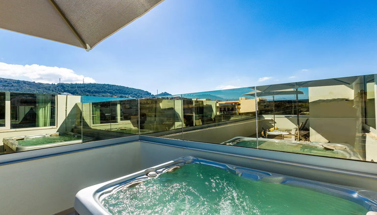 4* Atrium Ambiance Hotel