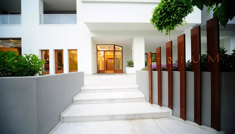 4* Atrium Ambiance Hotel