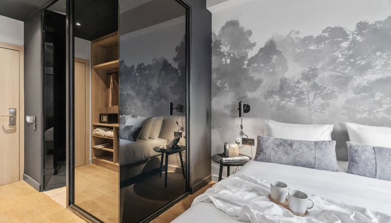 4* Azur Volos - Βόλος