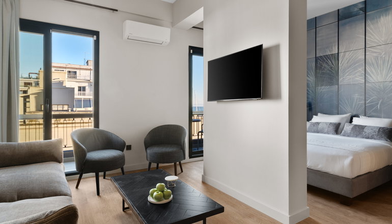 4* Azur Volos - Βόλος
