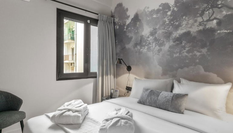 4* Azur Volos - Βόλος