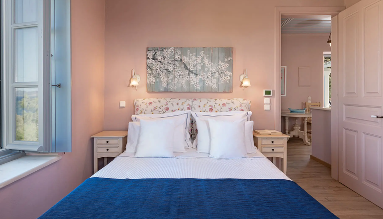 4* Bellevalia