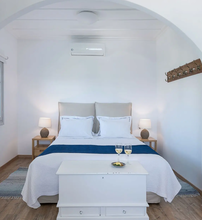 4* Bellevalia