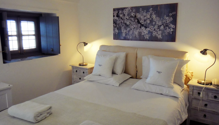 4* Bellevalia