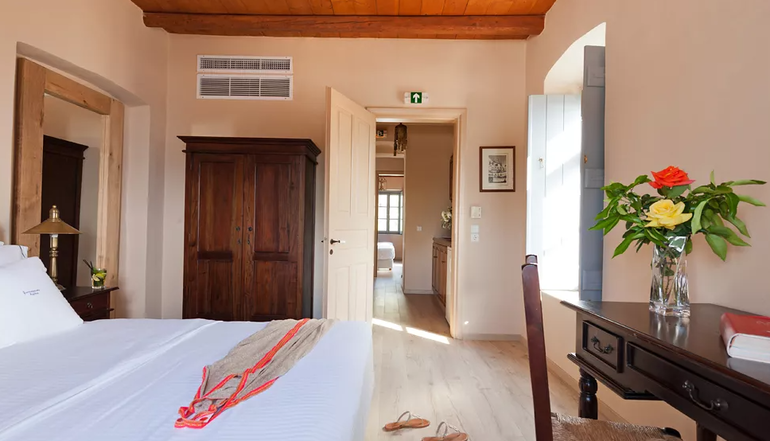 4* Bellevalia