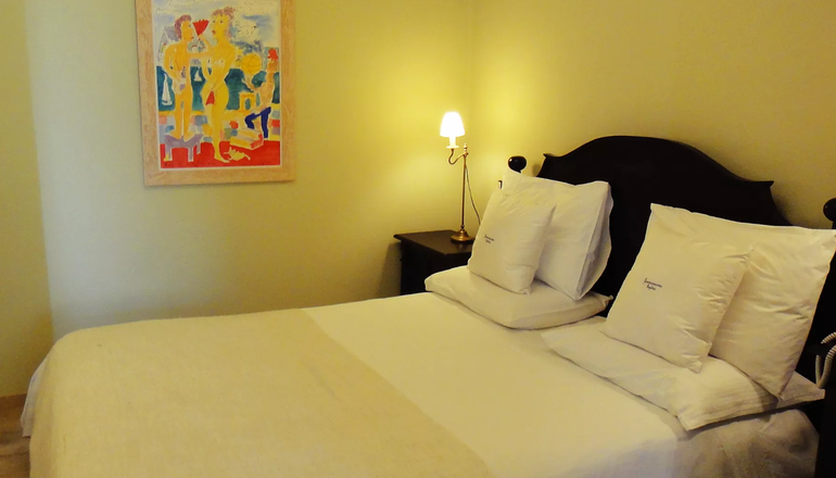 4* Bellevalia