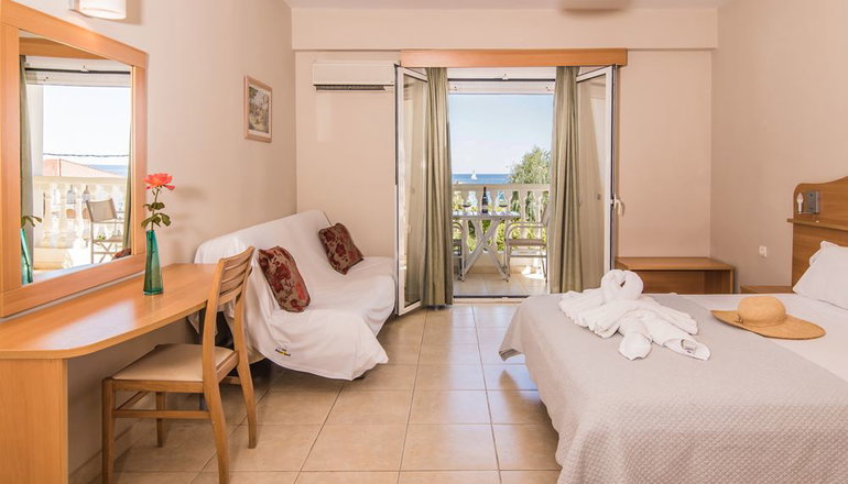 4* Belussi Beach Hotel & Suites - Δροσιά, Ζάκυνθος