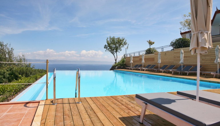 4* Belvedere Aeolis Hotel