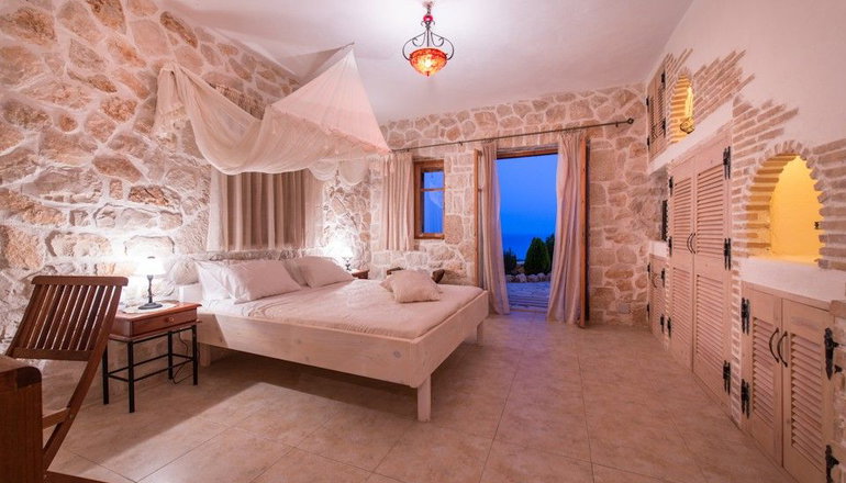Blue Caves Villas