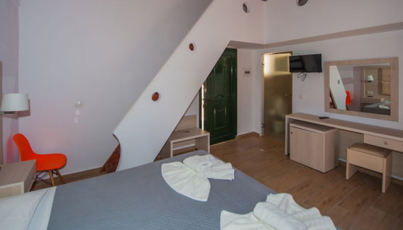 4* Blue Princess Beach Hotel and Suites