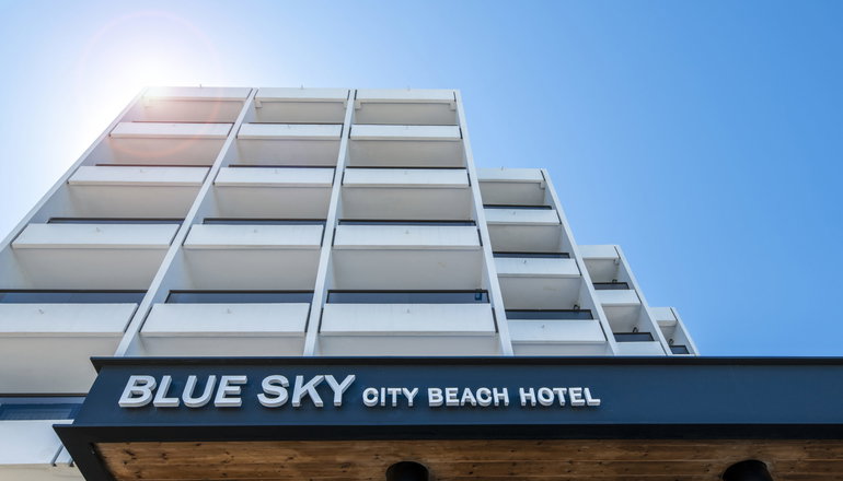 4* Blue Sky City Beach Hotel