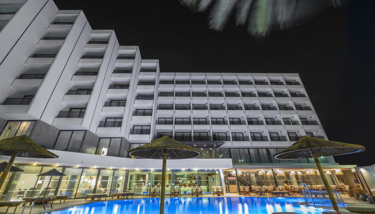 4* Blue Sky City Beach Hotel