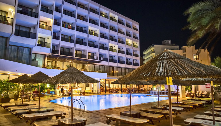 4* Blue Sky City Beach Hotel