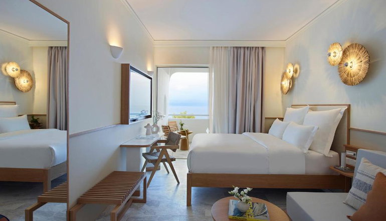 4* Brown Beach Chalkida - Χαλκίδα, Εύβοια