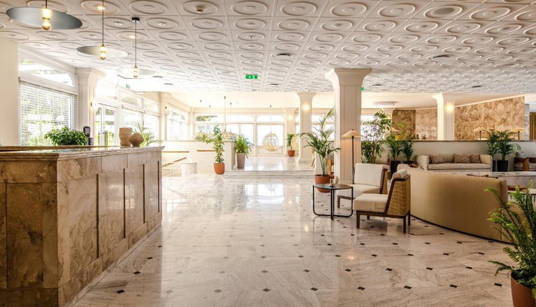 4* Brown Beach Chalkida - Χαλκίδα, Εύβοια