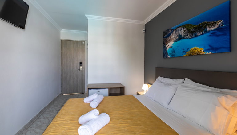 4* Cameo Beach Resort
