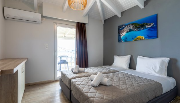 4* Cameo Beach Resort