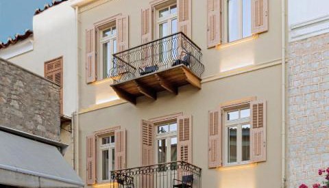 4* Castellano Hotel & Suites