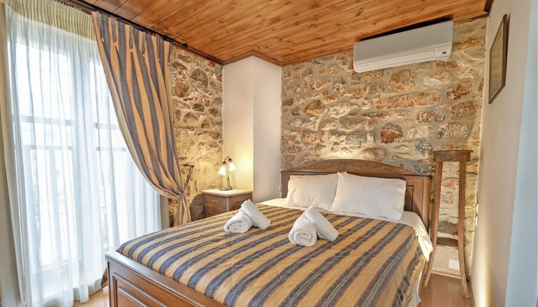 4* Castello di Haria - Διρός, Μάνη